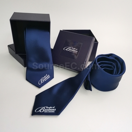 Uniform, custom t-shirts, logo shirt, polo shirt, promotional apparel, corporate gifts, premium gifts, gift supplier, promotional gifts, gift company, souvenirs, gift wholesale, gift ideas