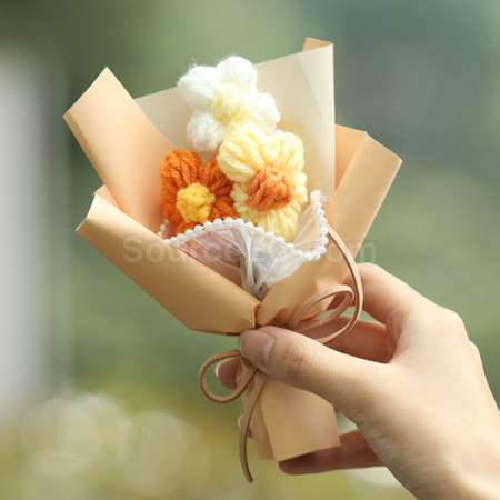 Customization Graduation season gift knitted bouquet Corporate Gifts