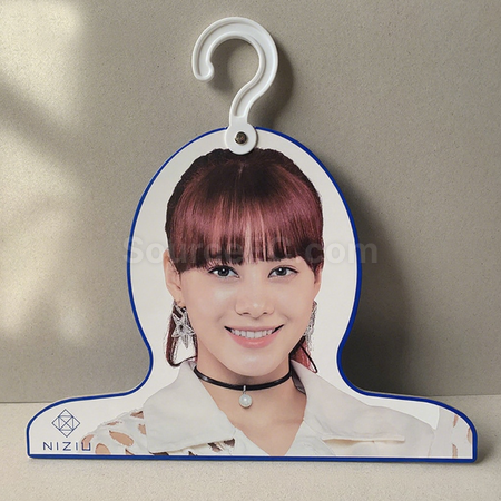 Customization Human-shaped environmentally friendly paper hanger Corporate Gifts