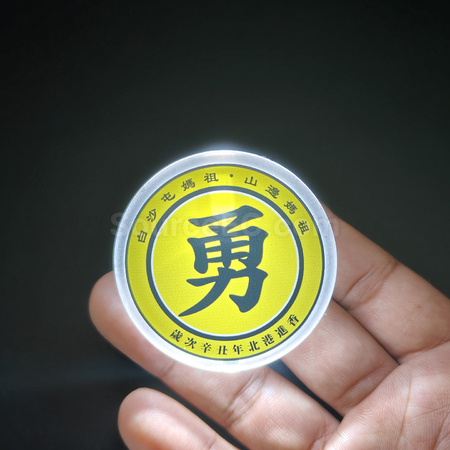 Customization Luminous Badge Corporate Gifts
