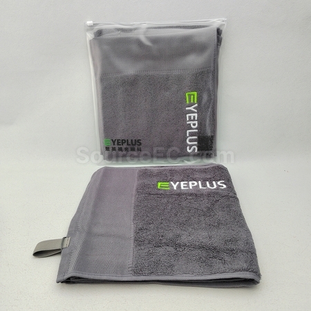 printed tablethrows, towels, printed aprons, bandannas, fleece blankets, fleece scarves, beach towels, embroidered golf towels, printed tote bags, corporate gifts, premium gifts, gift supplier, promotional gifts, gift company, souvenirs, gift wholesale, gift ideas