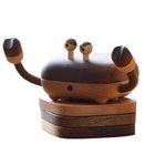 Small crab magnetic solid wood heat insulation coaster